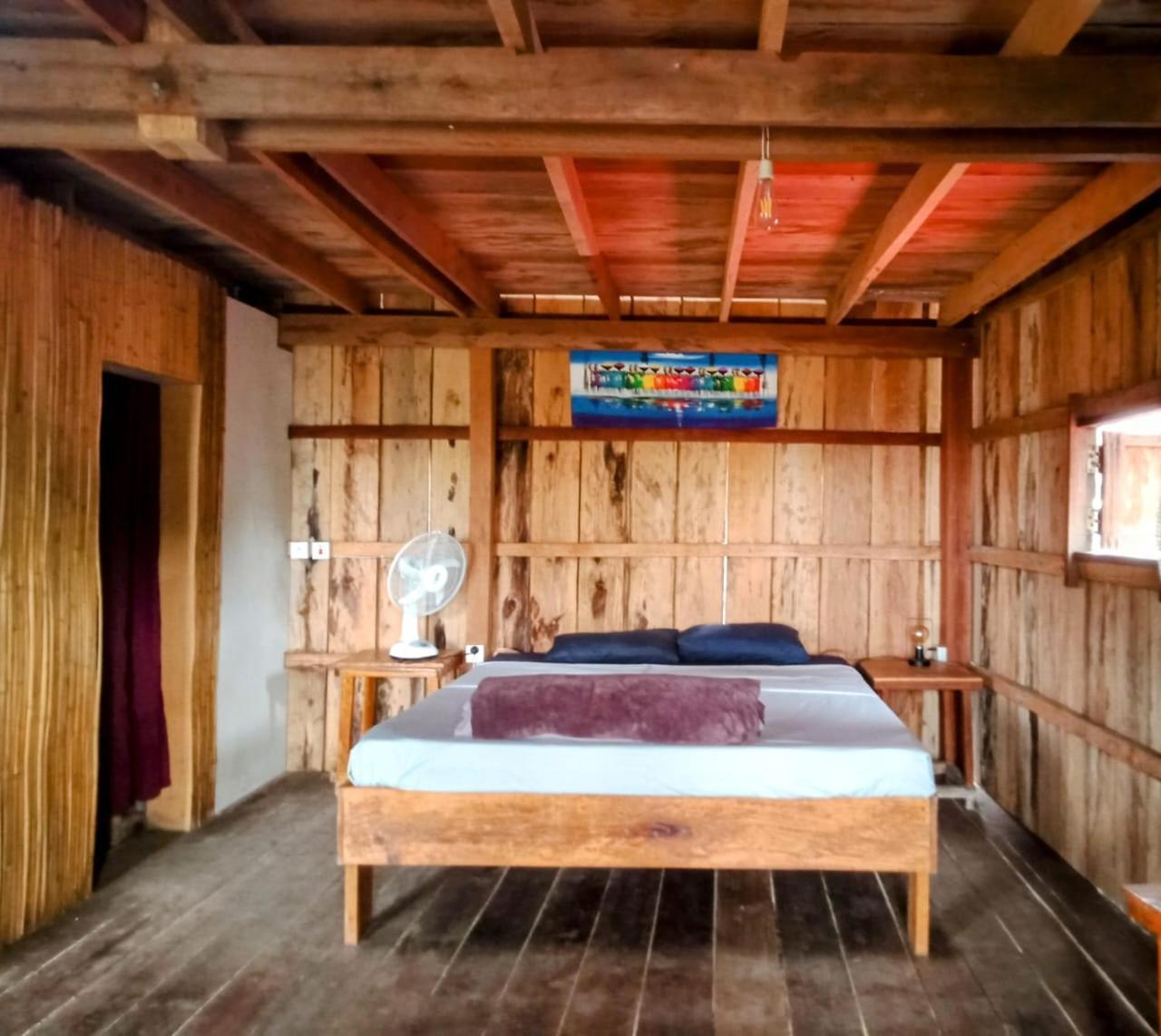 Dragonfly Guesthouse Koh Rong Sanloem Exterior photo