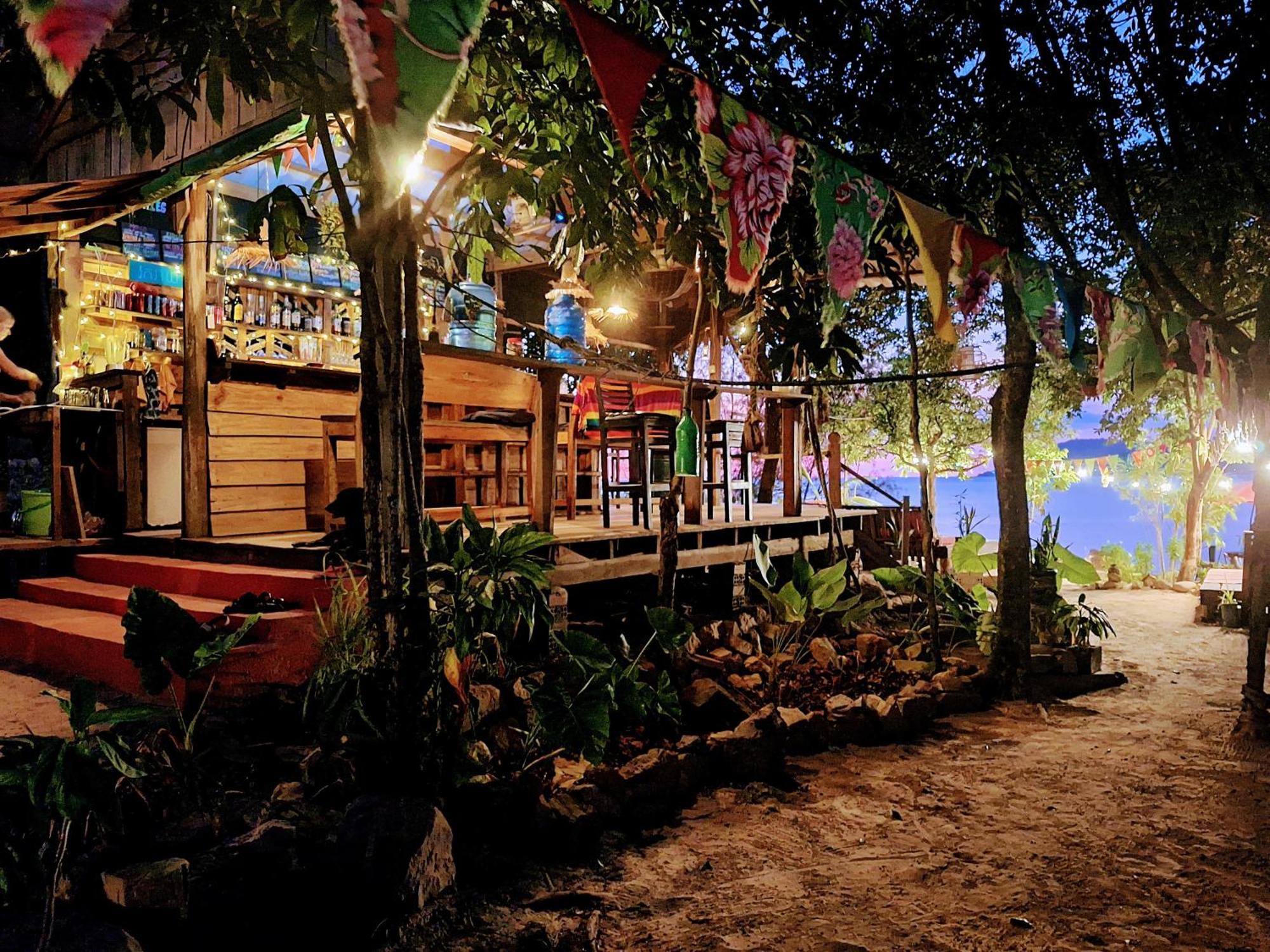 Dragonfly Guesthouse Koh Rong Sanloem Exterior photo