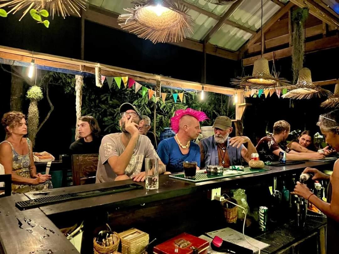 Dragonfly Guesthouse Koh Rong Sanloem Exterior photo