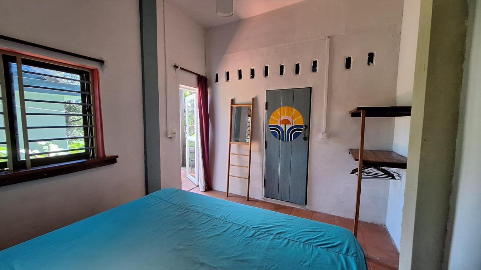 Dragonfly Guesthouse Koh Rong Sanloem Exterior photo